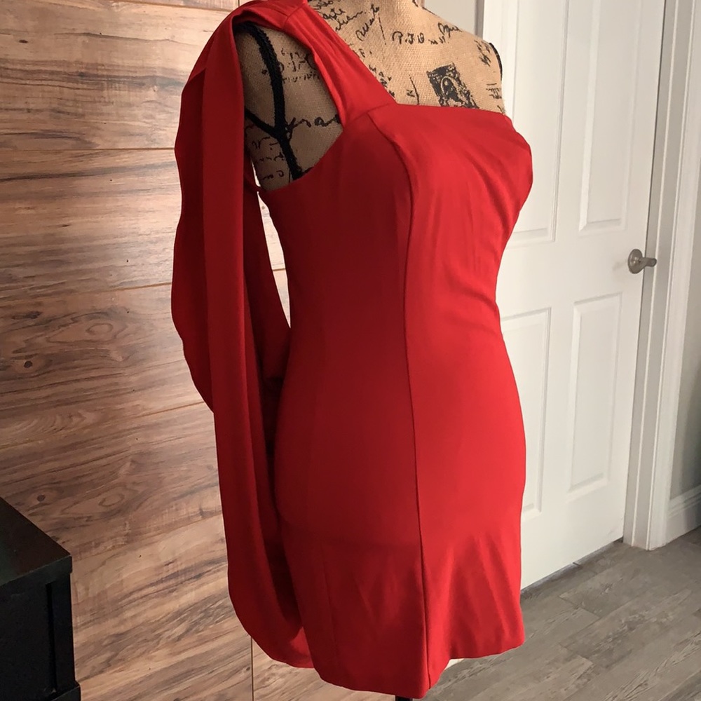 ASOS one shoulder red dress with drape scarf - Picture 2 of 5